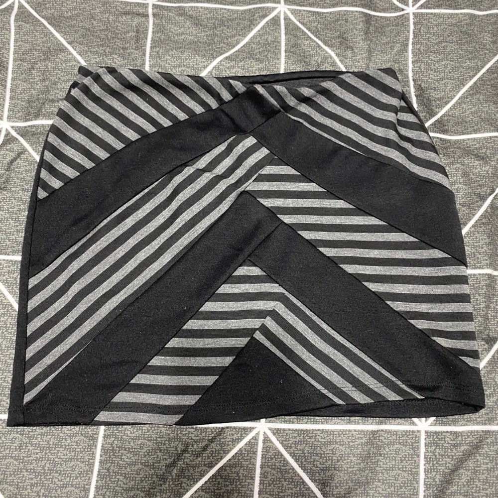 Brat Star Black & Grey Skirt